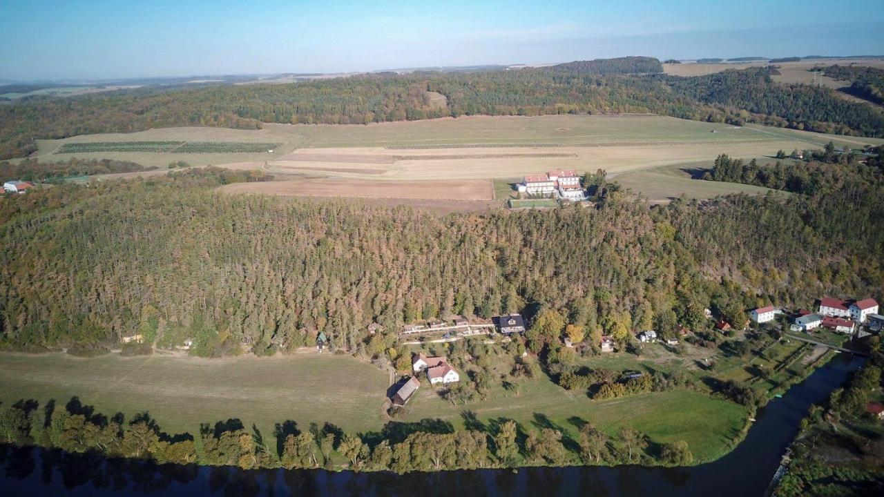 Hotel Berounka Hrebecniky Esterno foto