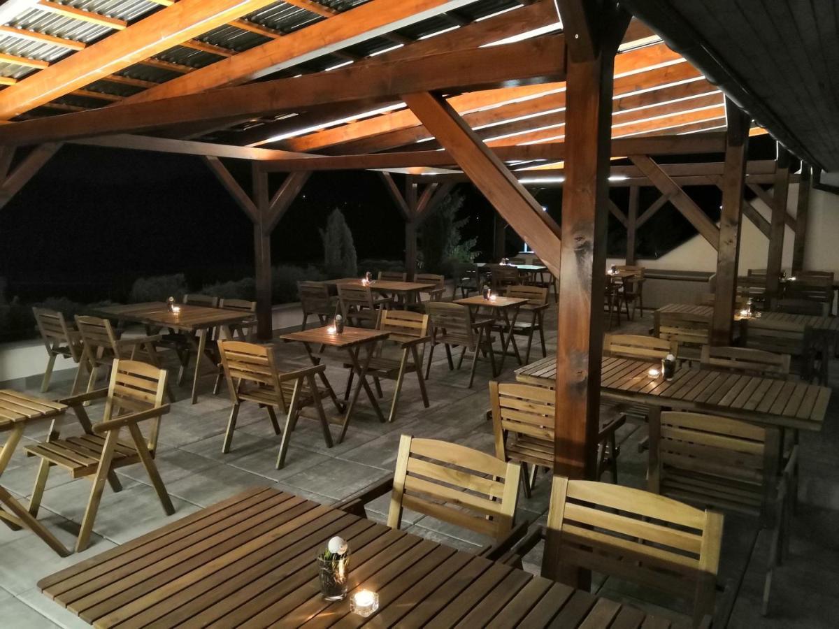 Hotel Berounka Hrebecniky Esterno foto
