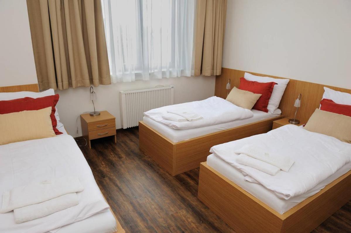 Hotel Berounka Hrebecniky Esterno foto