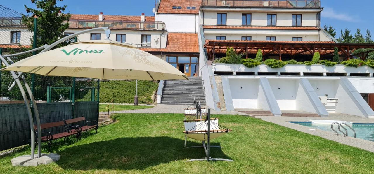 Hotel Berounka Hrebecniky Esterno foto