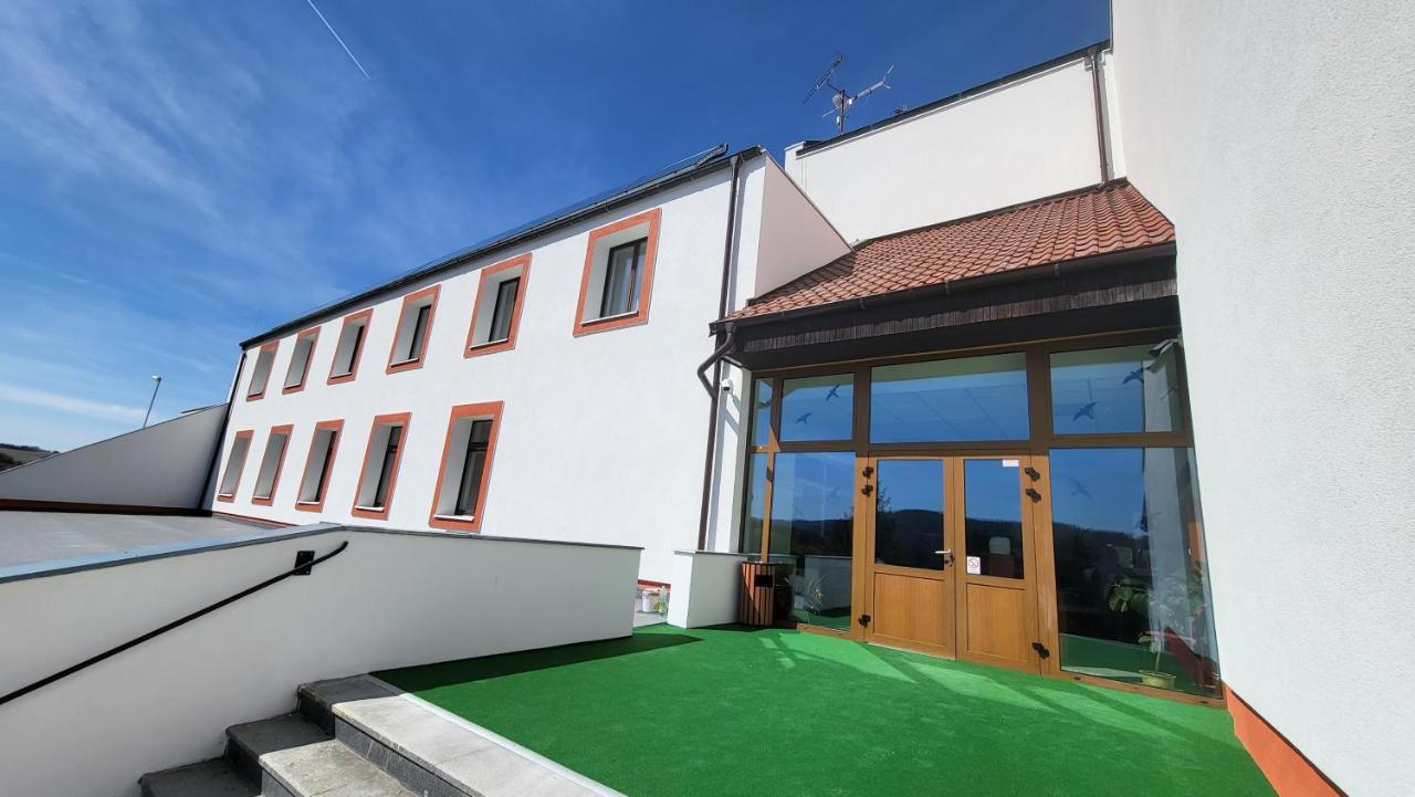 Hotel Berounka Hrebecniky Esterno foto